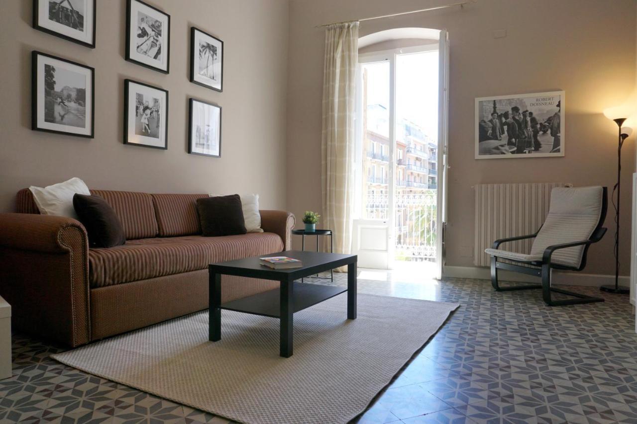 Vittorio Emanuele 71 Apartment Bari Bagian luar foto