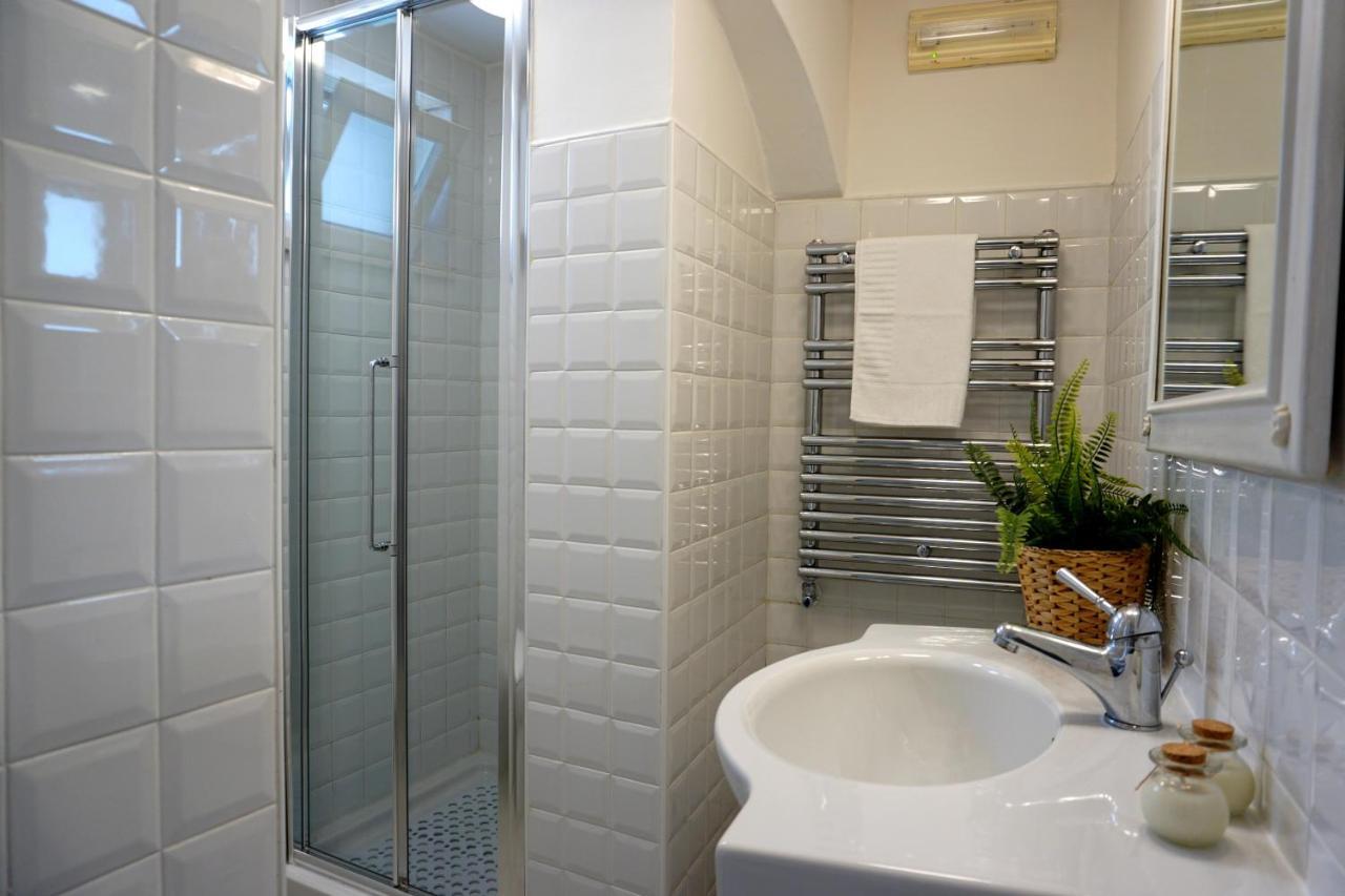 Vittorio Emanuele 71 Apartment Bari Bagian luar foto